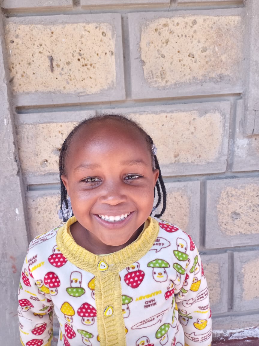 Pate gesucht für Mädchen in Kenia: Eunice Mwihaki