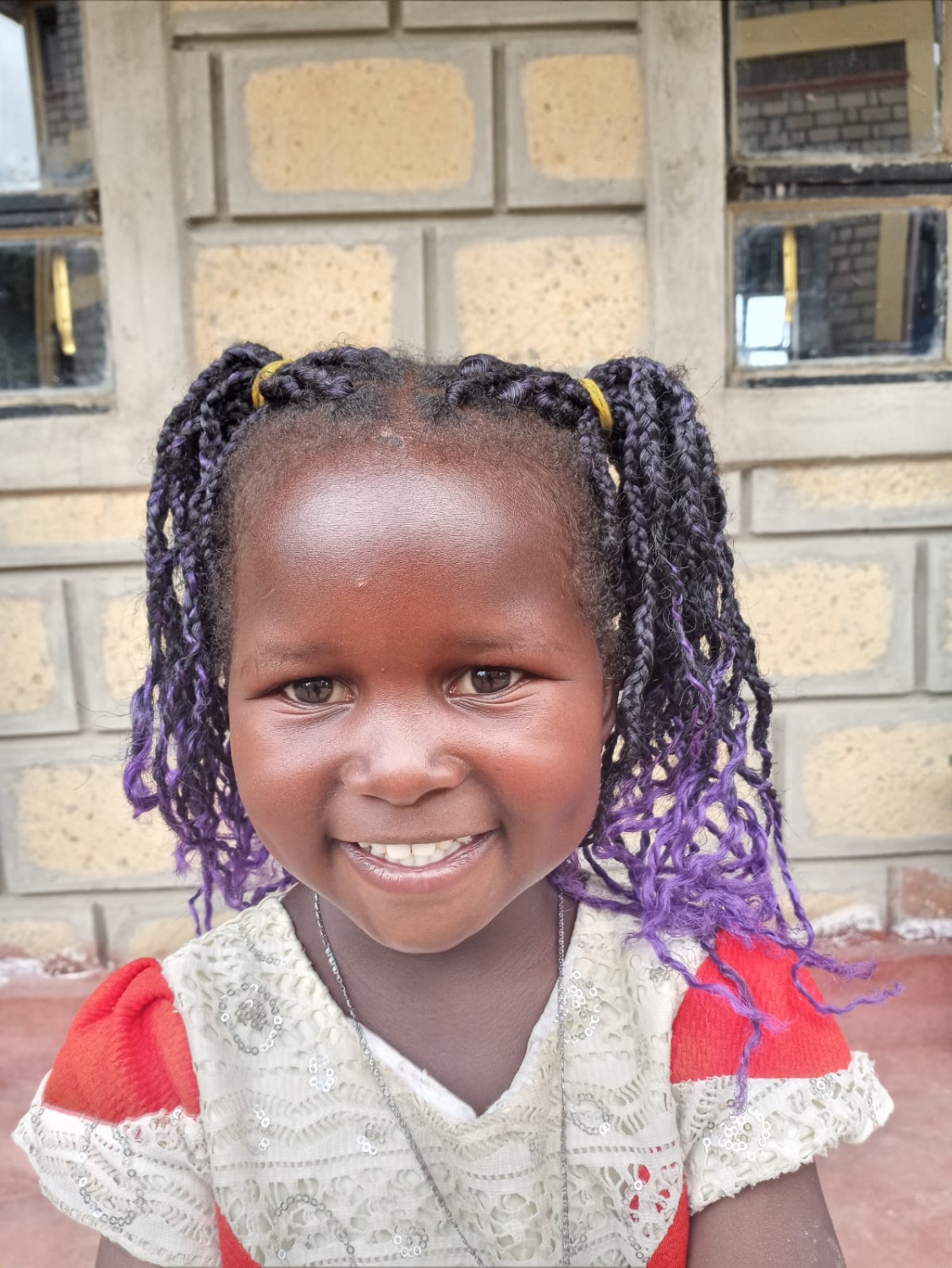 Pate gesucht für Mädchen in Kenia: Eunice Mwihaki